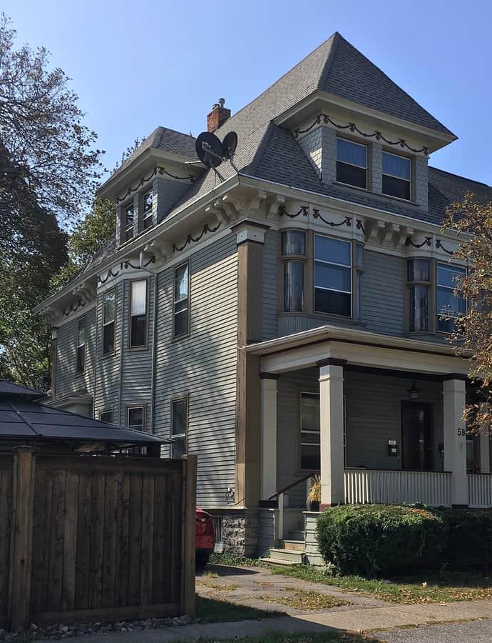 Foursquare house, United States