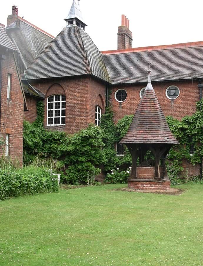 Red House, Bexleyheath, England: an example of Arts and Crafts