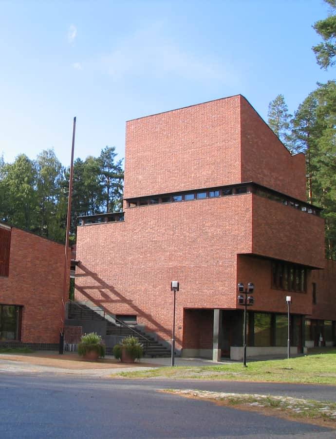 Säynätsalo Town Hall, an example of Critical Regionalism