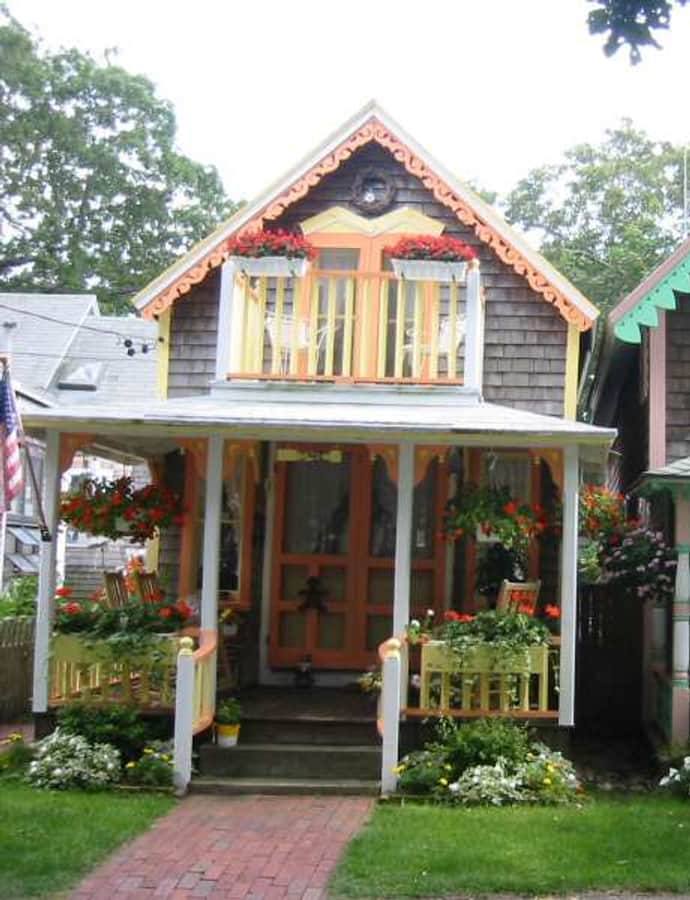 Wesleyan Grove Cottages, an example of Folk Victorian
