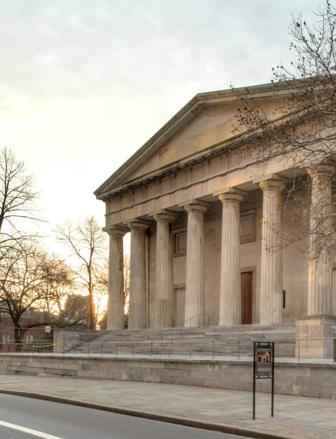 Second Bank of the United States, an example of Greek Revival
