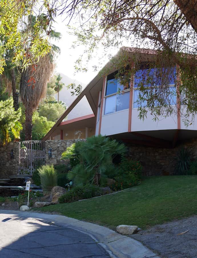 Elvis Honeymoon Hideaway, Palm Springs, California: an example of Ranch