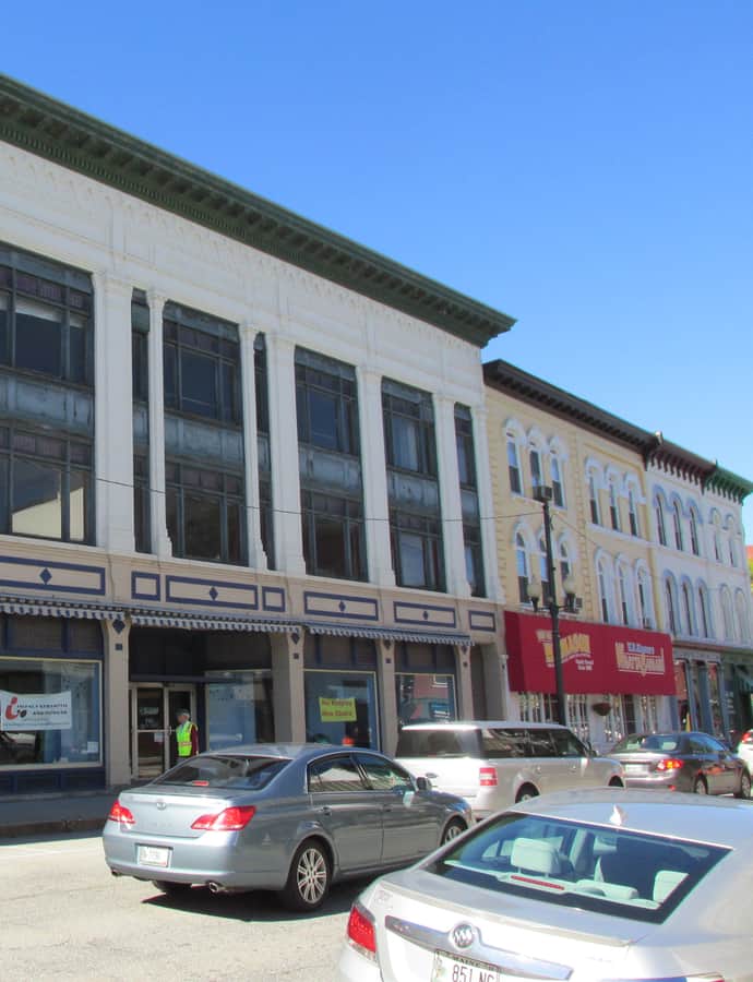 D.V. Adams Co.-Bussell and Weston