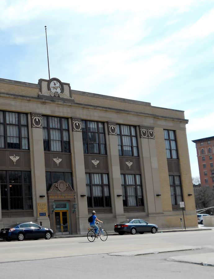 United States Parcel Post Station