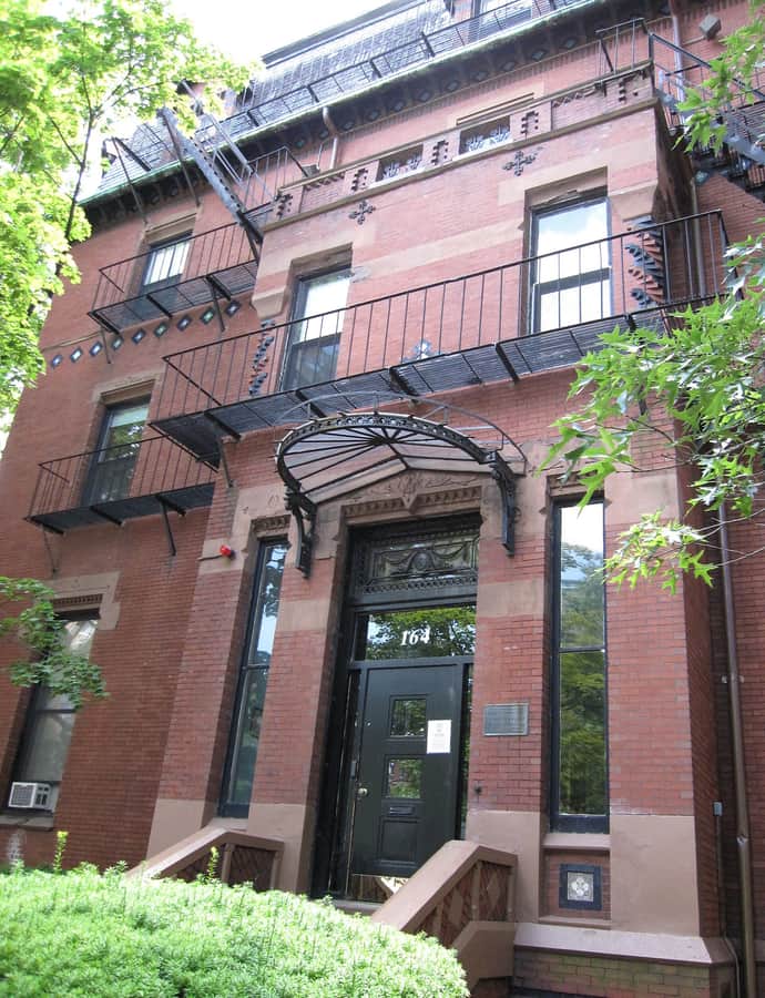 Crowninshield House