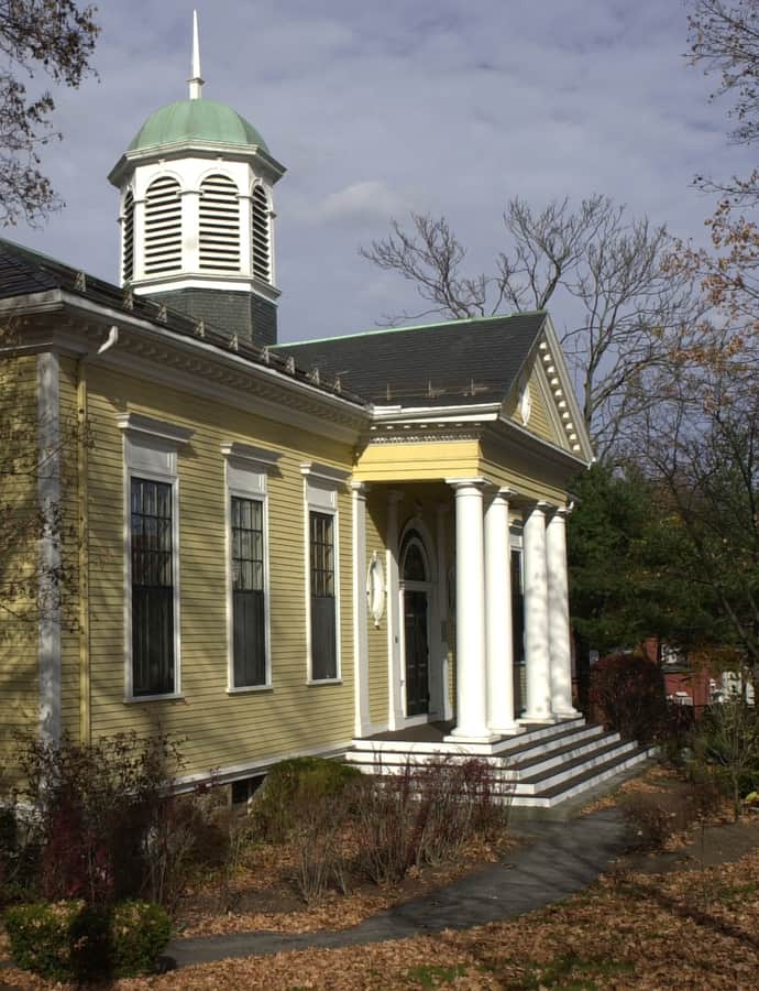 Oak Square School