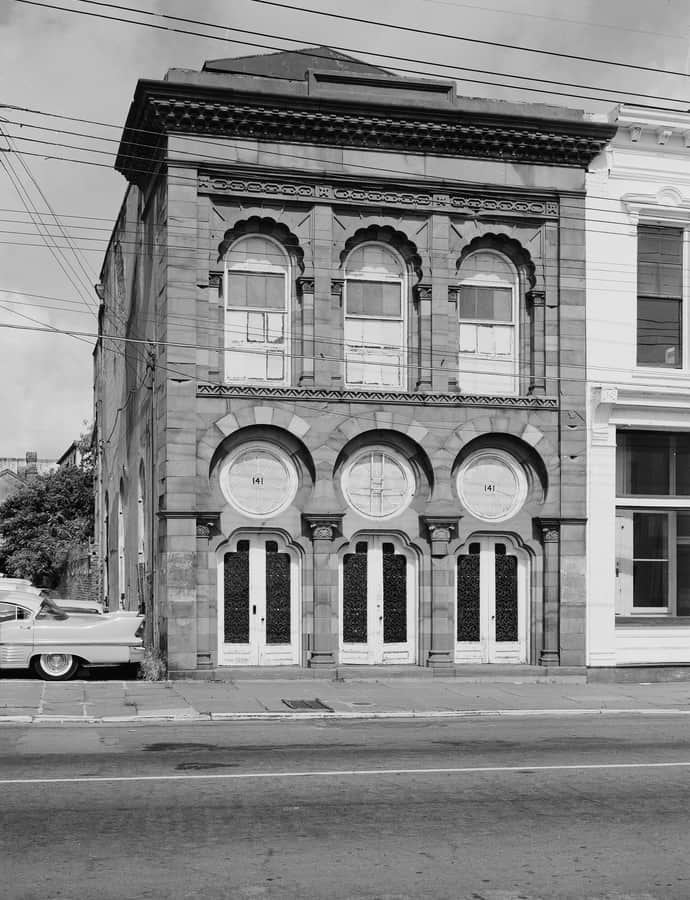 Farmers' and Exchange Bank