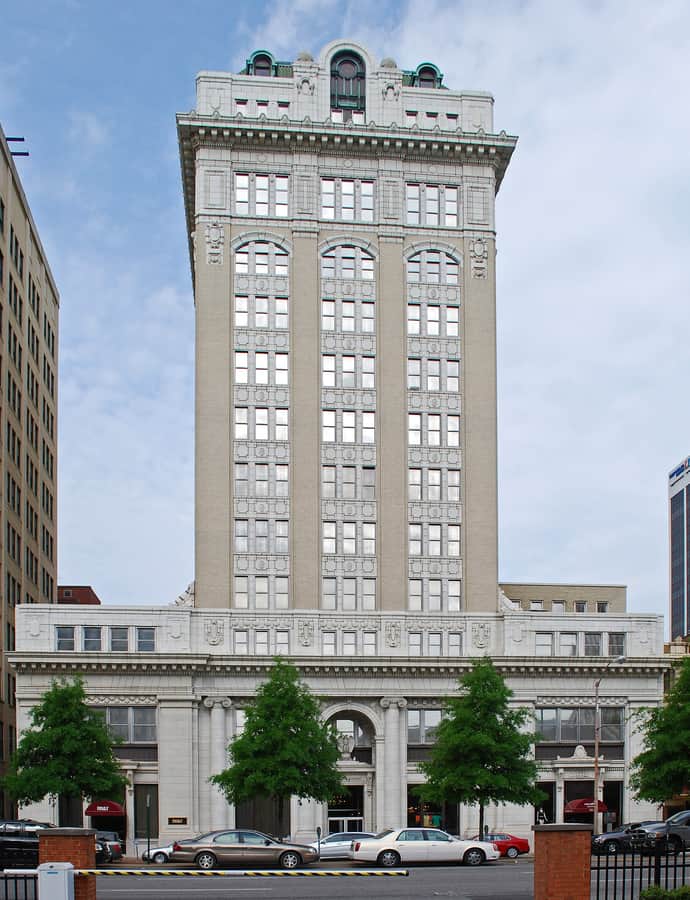 Maclellan Building