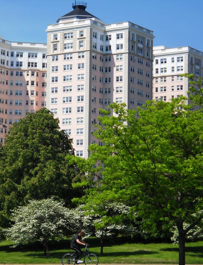 Edgewater Beach Hotel