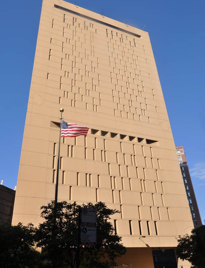 Metropolitan Correctional Center Chicago building