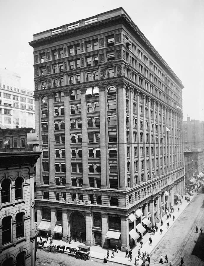 New York Life Insurance Building, Chicago