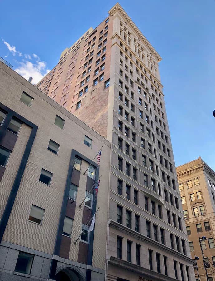 Fourth & Walnut Center