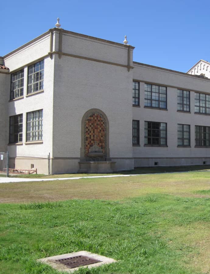 Wynn Seale Academy of Fine Arts