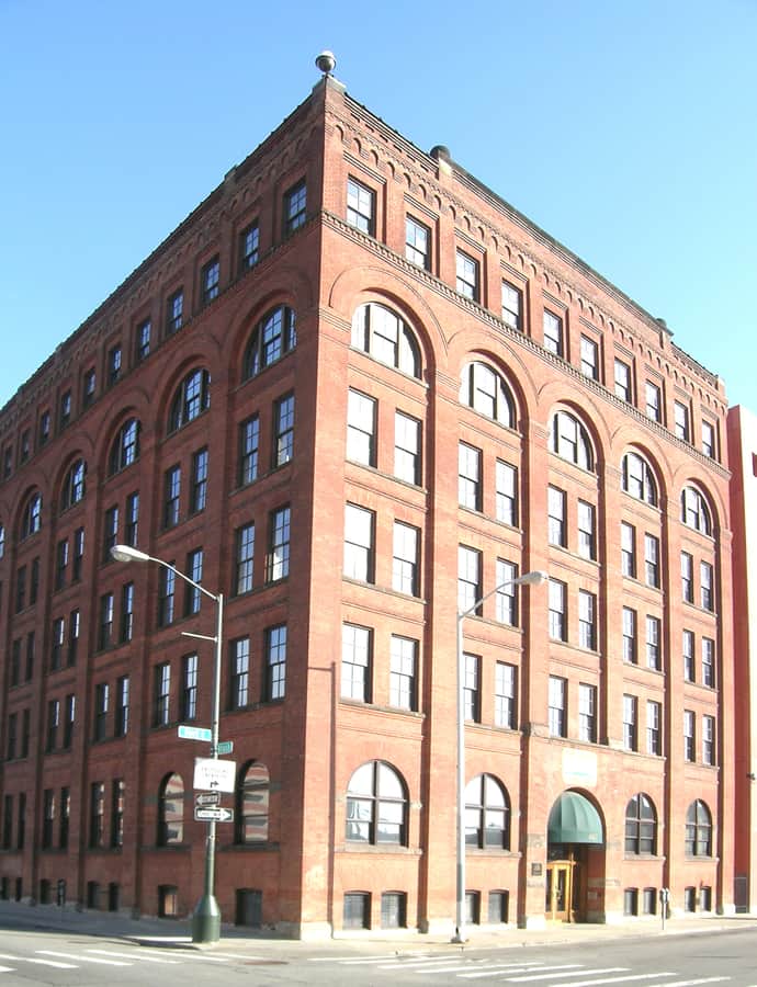 Globe Tobacco Building