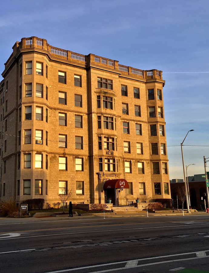 Palms Apartments