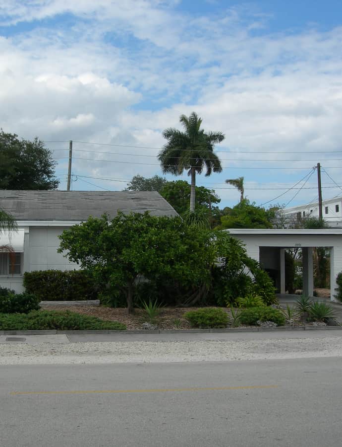 Alfred and Olive Thorpe Lustron House