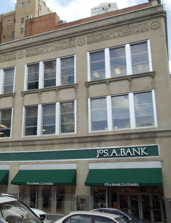 F. W. Woolworth Building