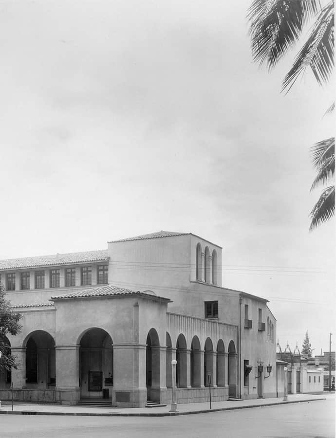 King David Kalakaua Building