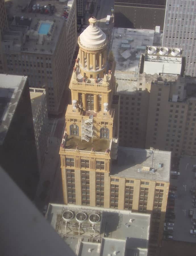Niels Esperson Building