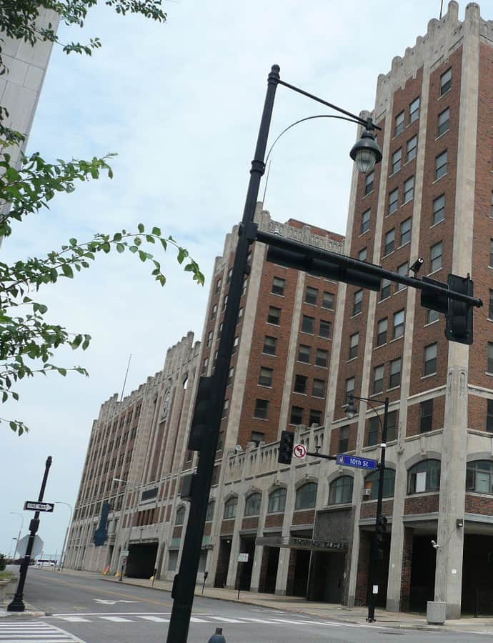 Pickwick Hotel, Office Building, Parking Garage and Bus Terminal