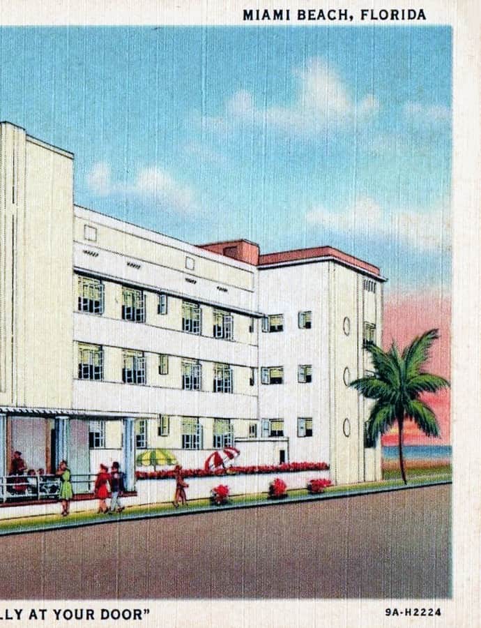 Beach Plaza Hotel