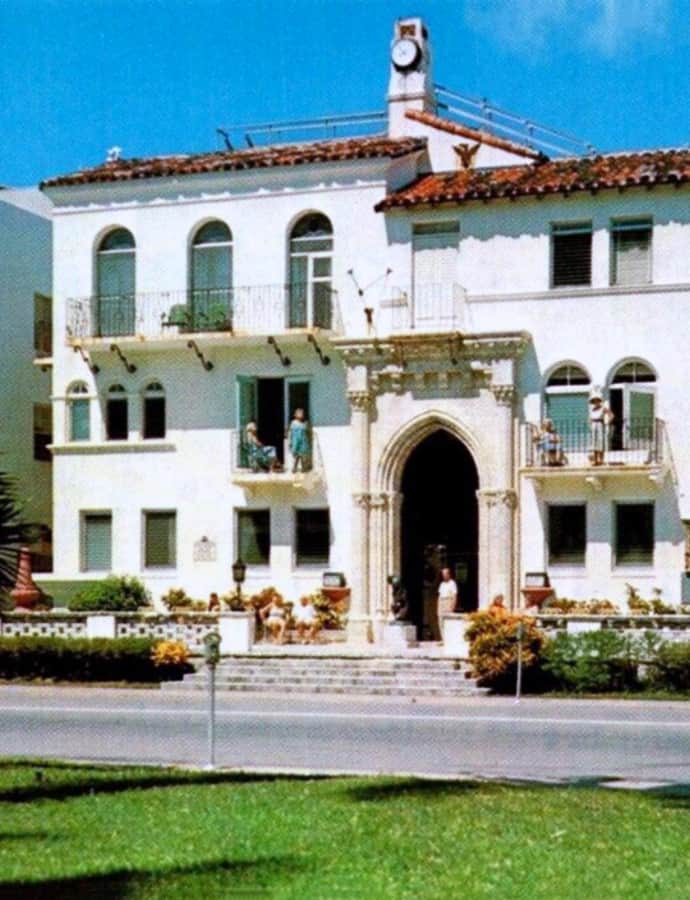 Casa Casuarina Apartments