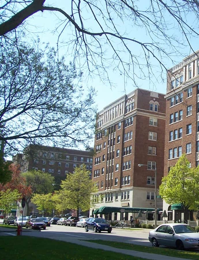 Knickerbocker Hotel