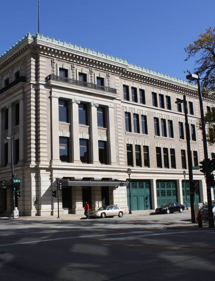 Public Service Building
