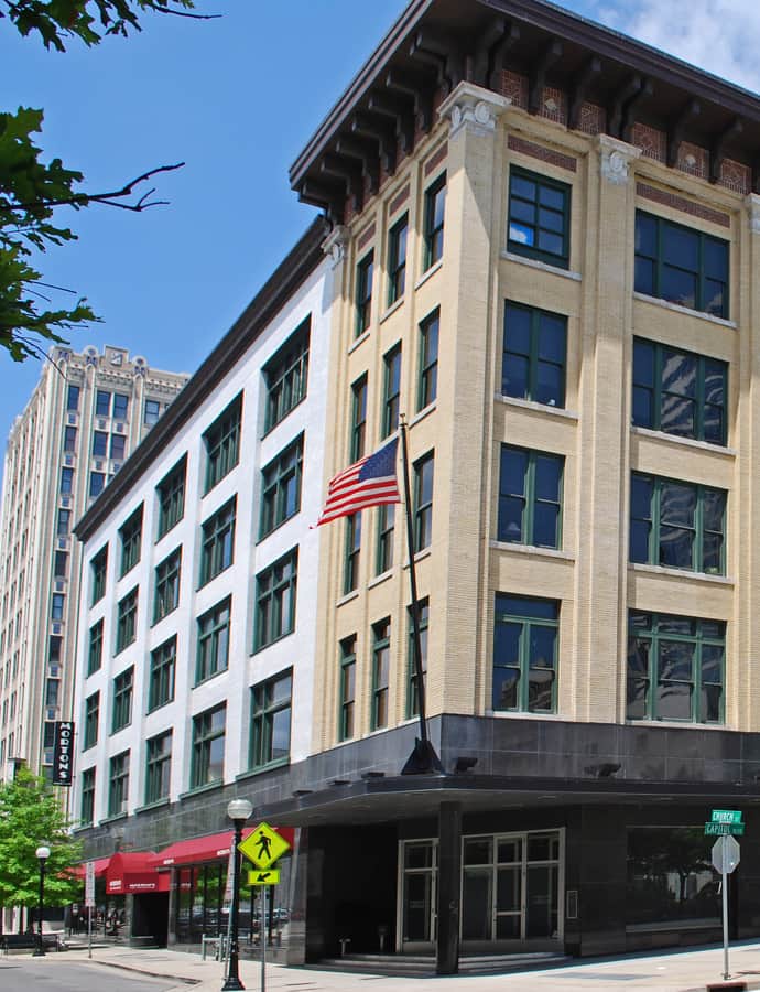 Castner-Knott Building