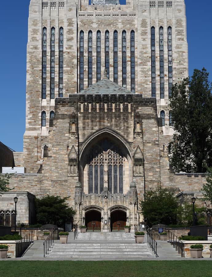 Sterling Memorial Library