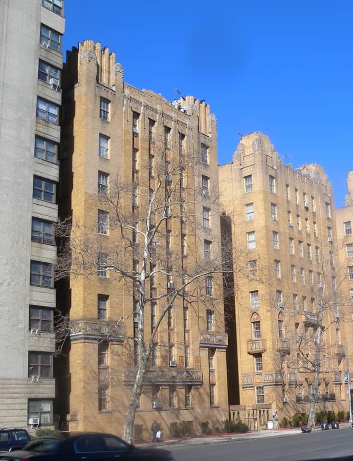Park Plaza Apartments