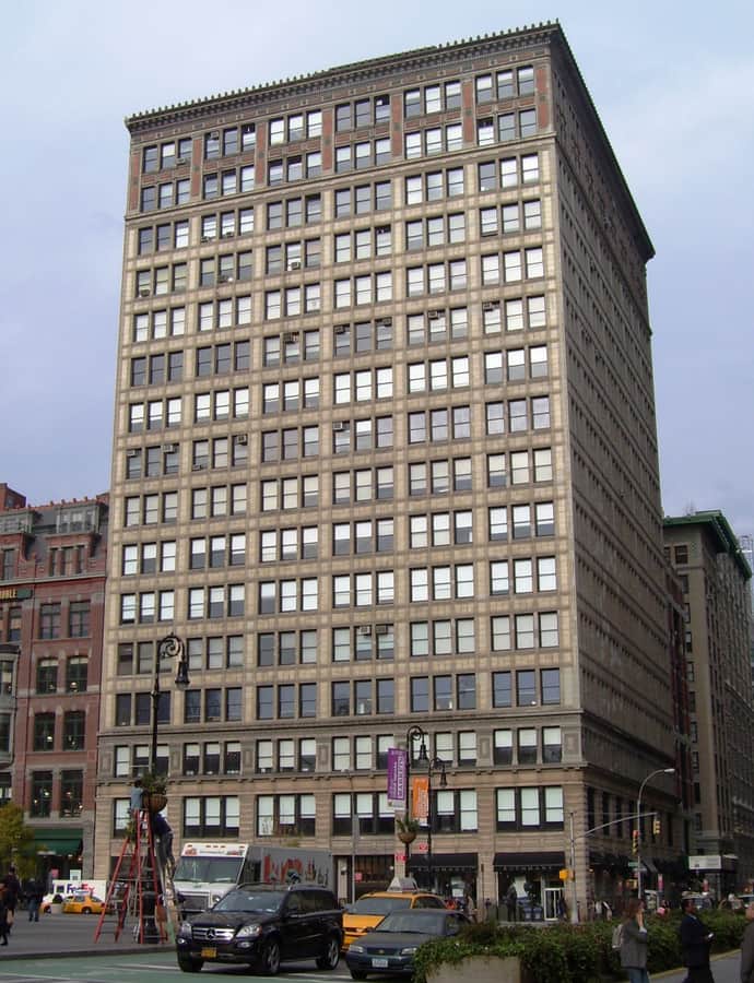 Everett Building