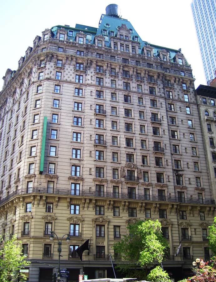 Martinique New York on Broadway