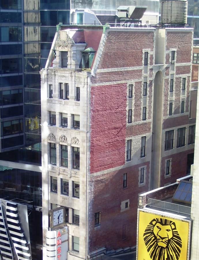 New Amsterdam Theater