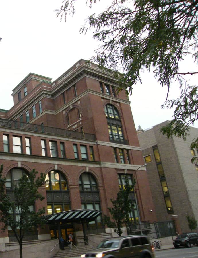 R & S Building