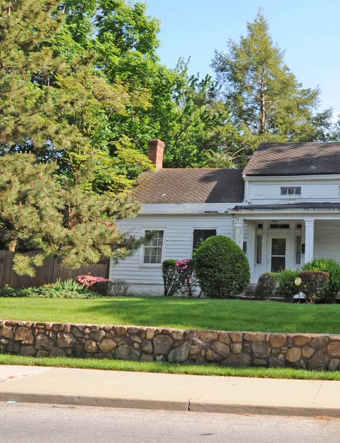 5910 Amboy Road