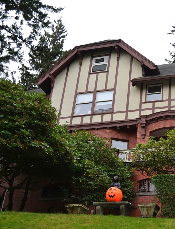 Albert, Oscar, and Linda Heintz House