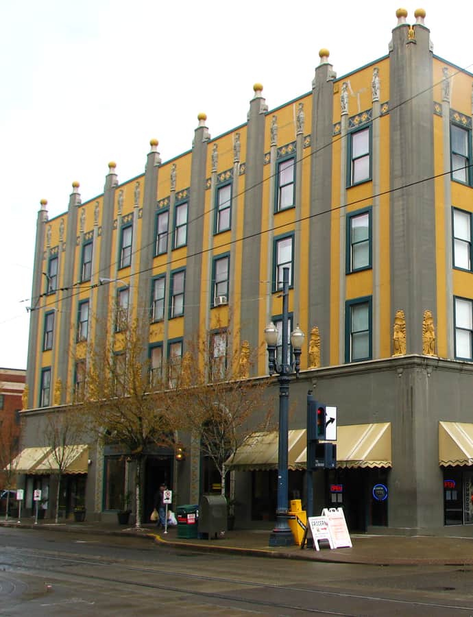 Commodore Hotel