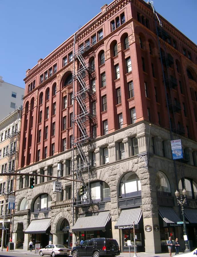 Dekum Building