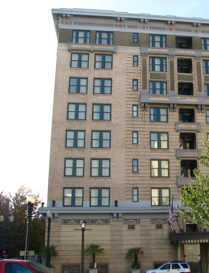 Hotel deLuxe