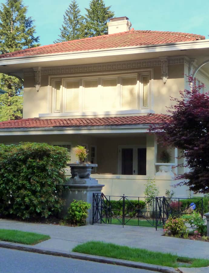 John Virginius and Annice Bennes House