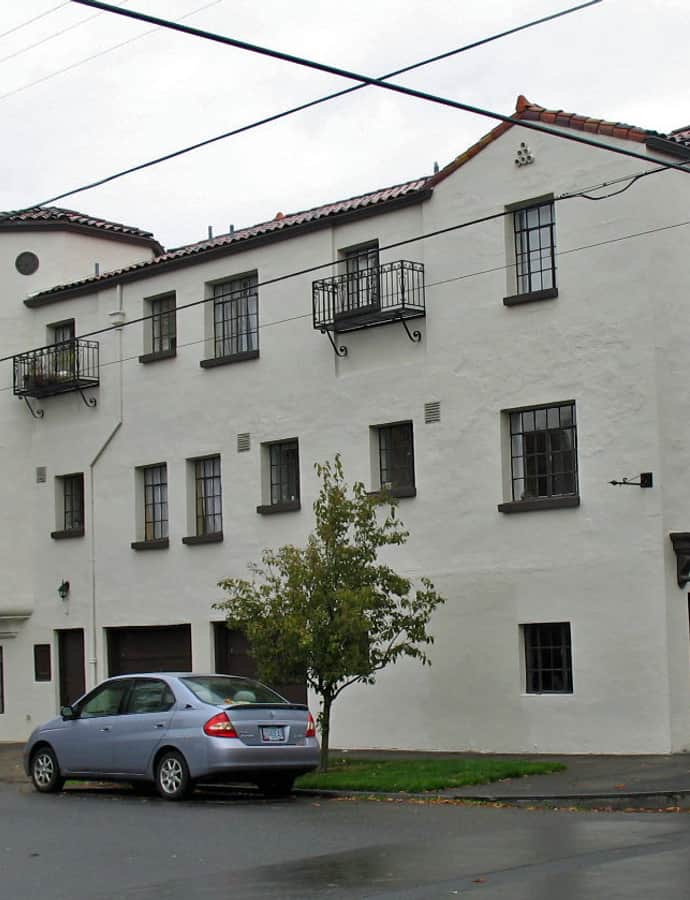 Salerno Apartments