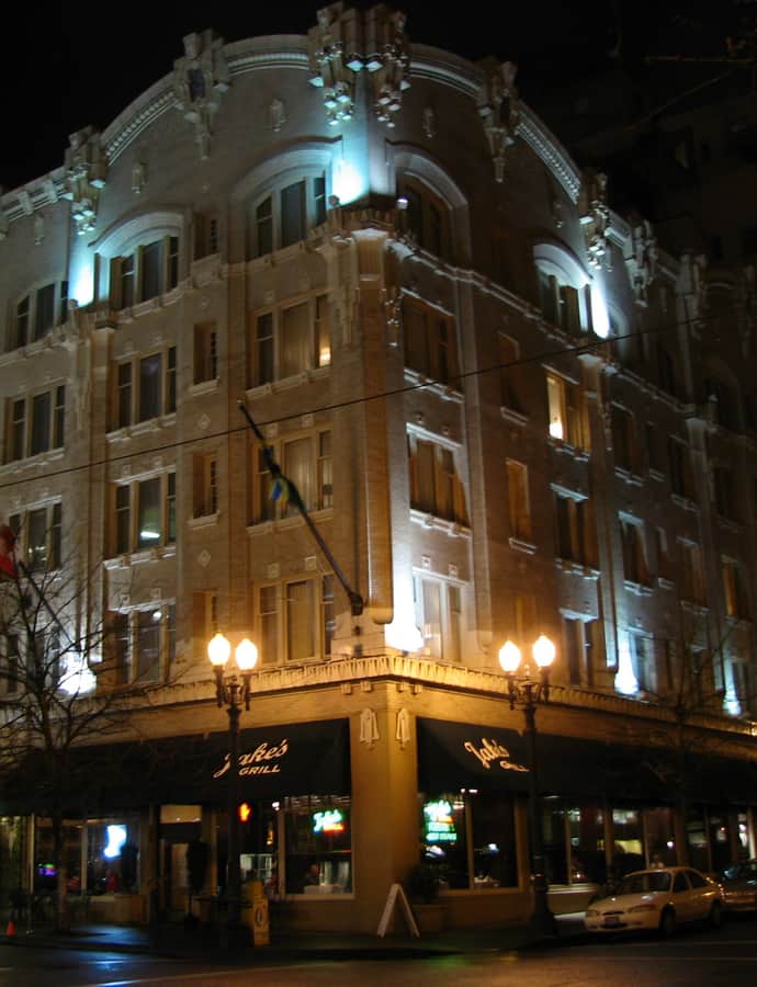 Seward Hotel