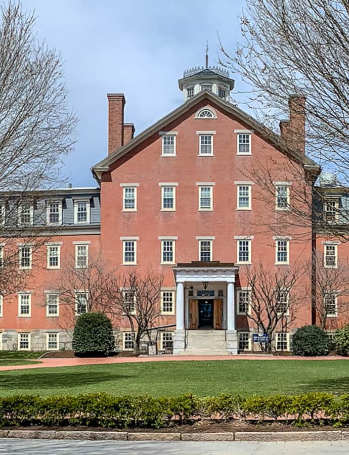 Moses Brown School