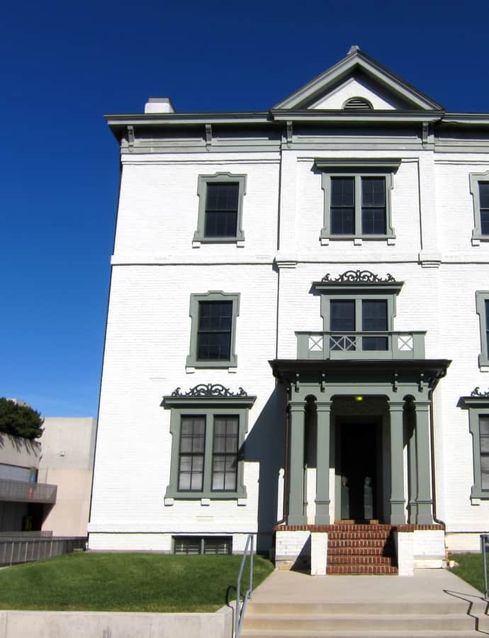 Robinson House
