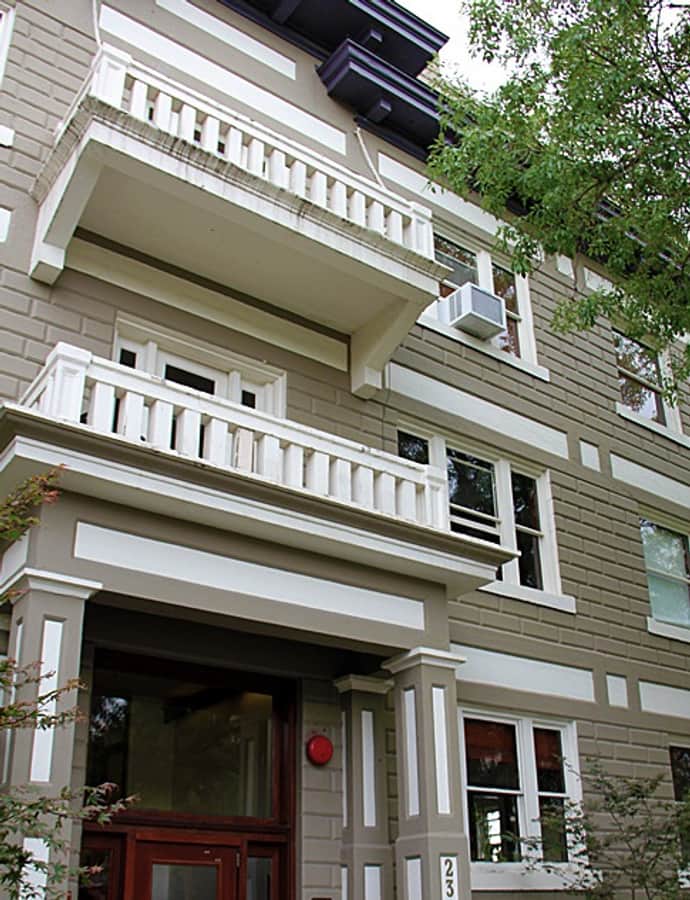 Hollywood Apartments