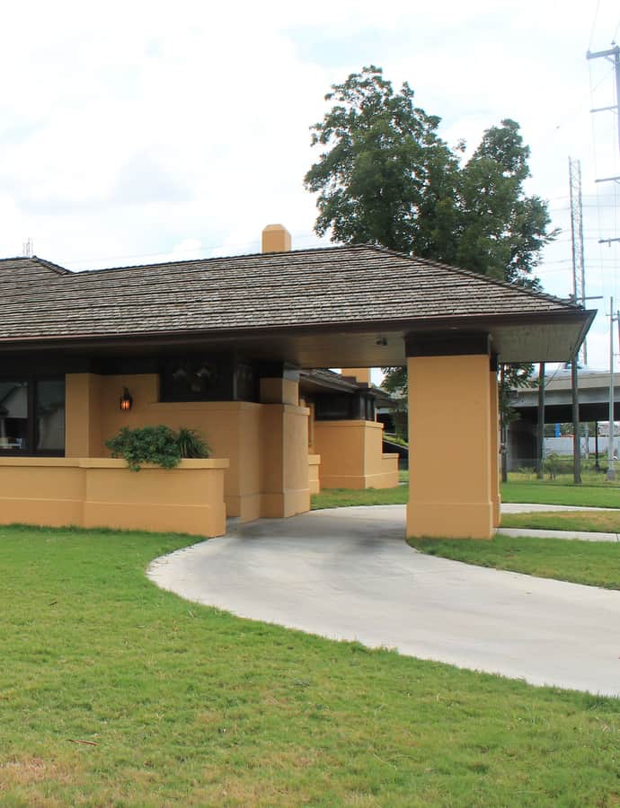 Wright, L. T., House