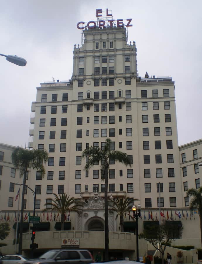 El Cortez Apartment Hotel