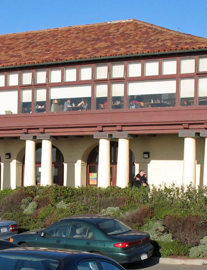 Beach Chalet