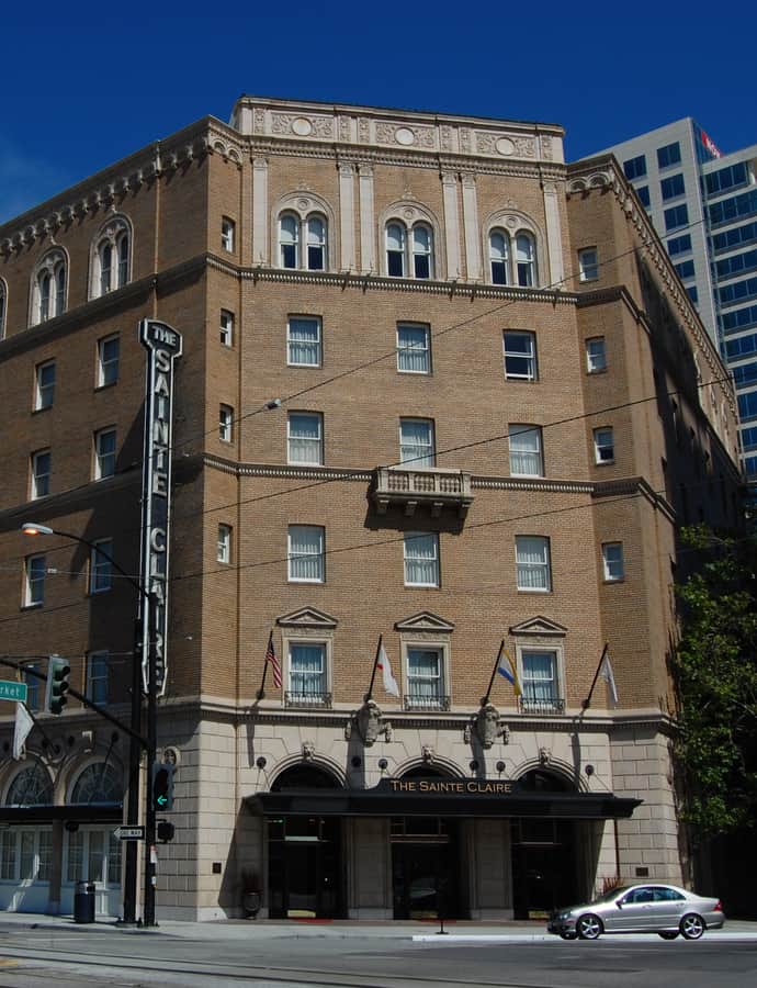 Sainte Claire Hotel